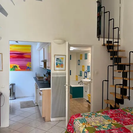 De Saint Clair A 50m Apartamento *