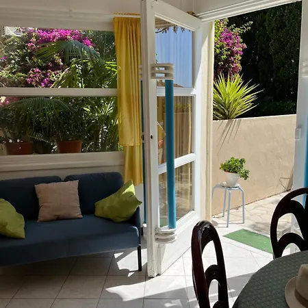 Apartamento De Saint Clair A 50m Le Lavandou