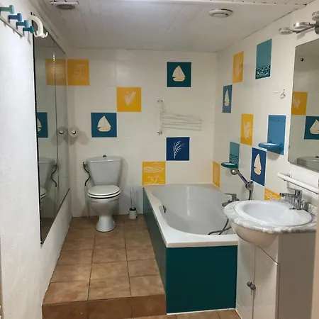 De Saint Clair A 50m *