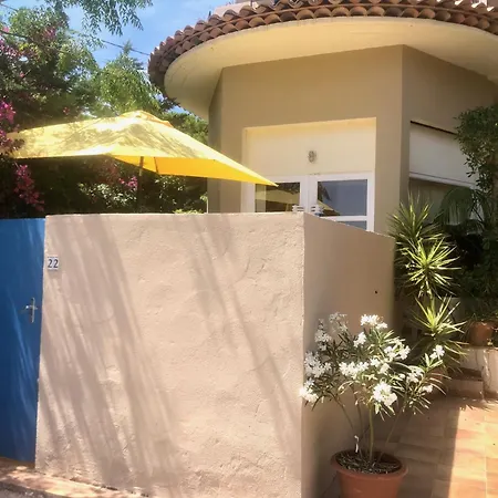 Apartment De Saint Clair A 50m