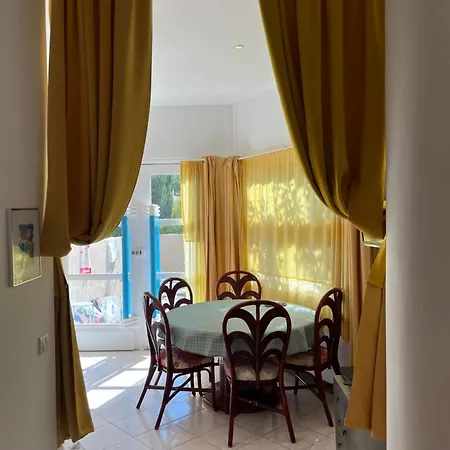 Lägenhet De Saint Clair A 50m *