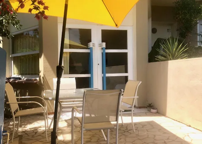 Apartment De Saint Clair A 50m *