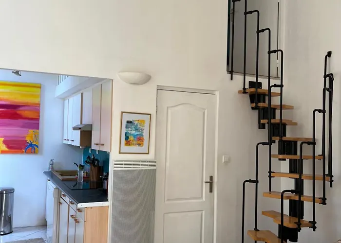 Apartment De Saint Clair A 50m